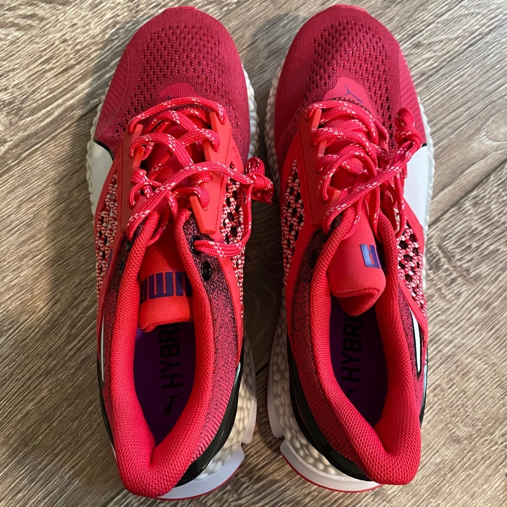 New puma running shoes
